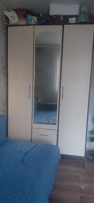 Продам шкаф для  спальний