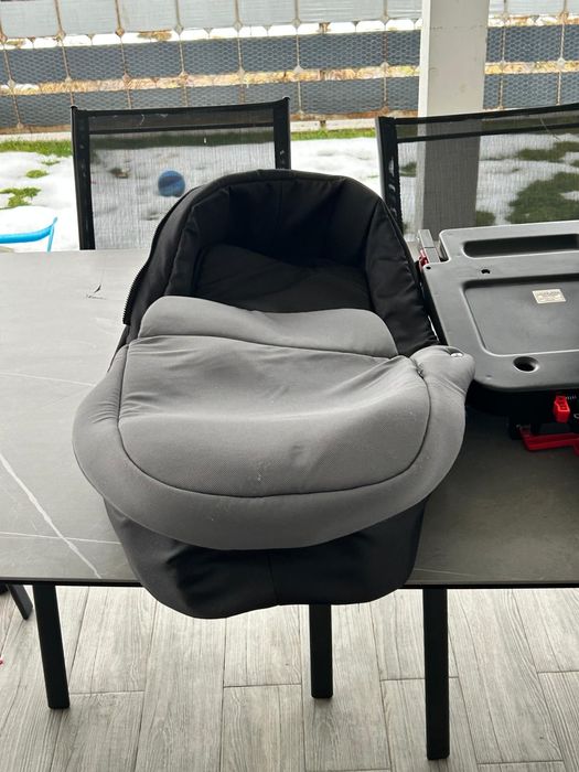 Cărucior  3 in 1 cu landou, scoica cu isofix