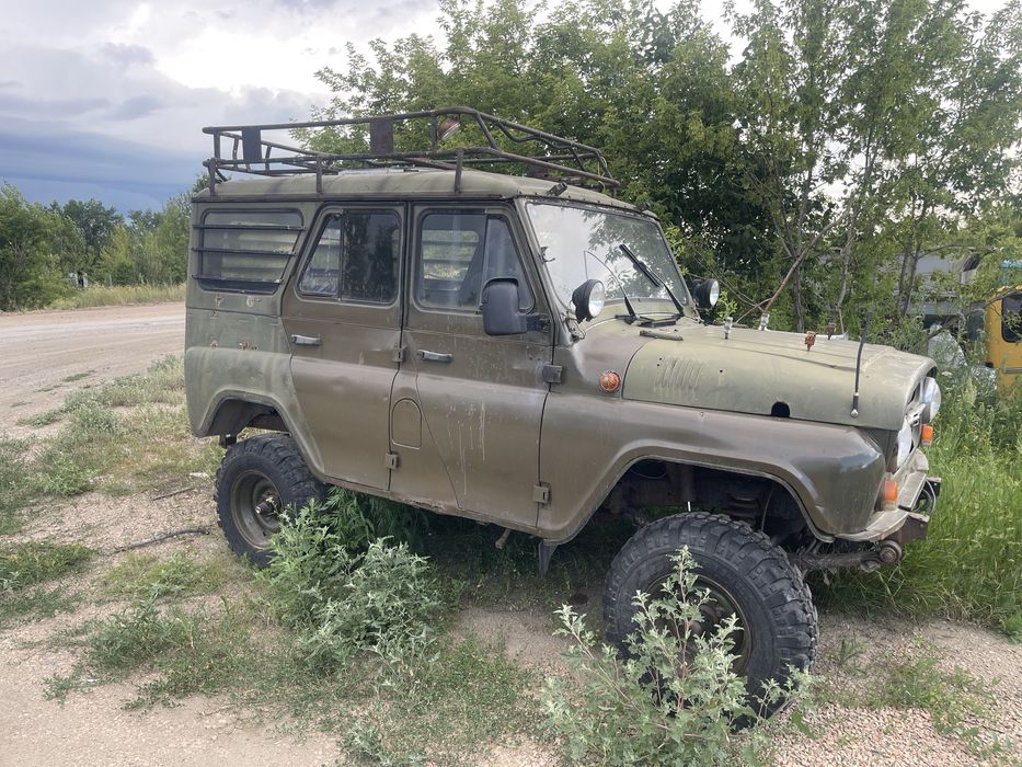 Продам уаз 3151