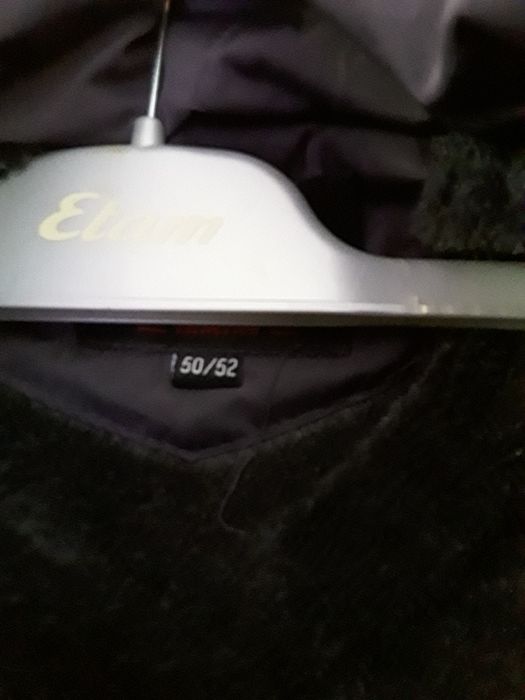 Vând Geacă Damă cu Blanita Mărimea 50-52