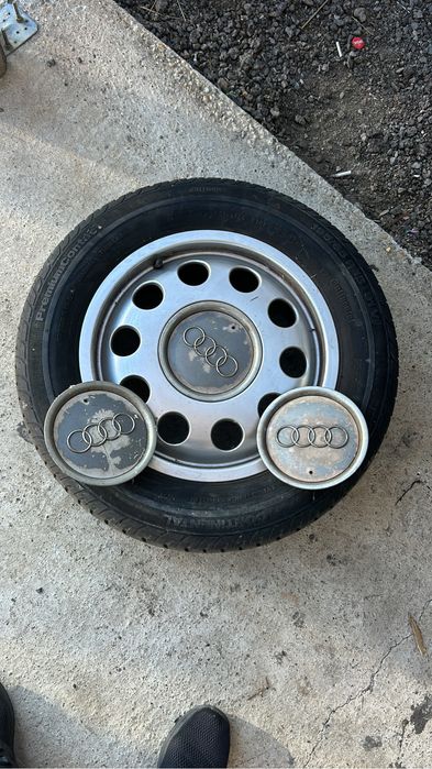 Vand janta roata aluminiu de rezerva 195.65.R15 si capace janta Audi
