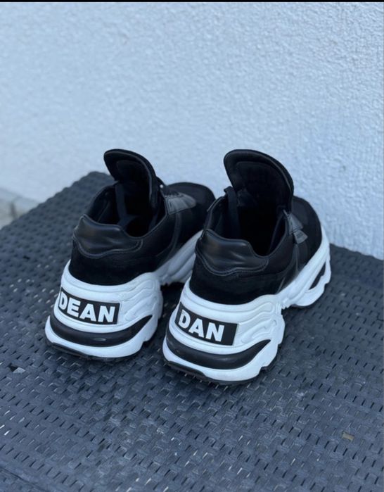 Adidasi dsquared2 marimea 42