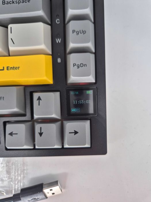 Tastatura Mecanica Wireless Ajazz AK820 Pro 75% - Ecran TFT & Knob