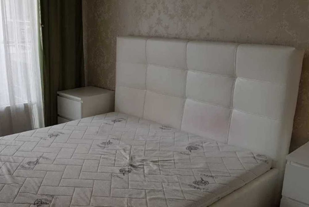 Дава се под наем Двустаен апартамент в Пловдив, Старият град - 60 кв.м за 280.5 € - Снимка #1