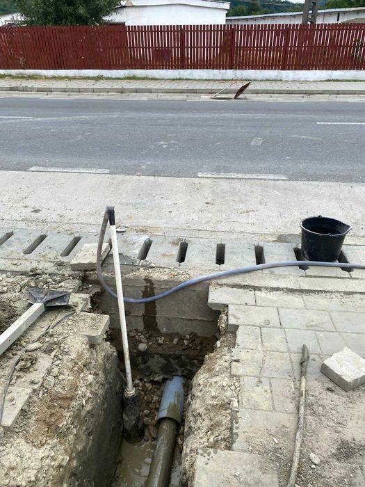 Executam Subtraversari (forari) Orizontale ! Bransamente Apa , Canal