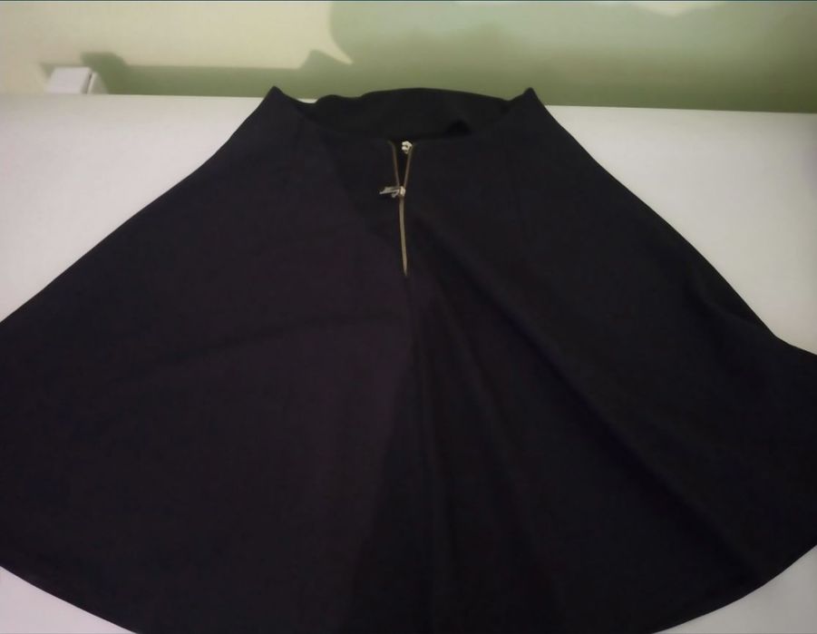 Продам школьные юбки