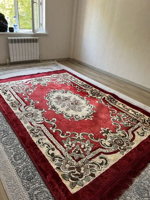 Два ковра красных/ икта кизил гилам