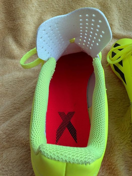 детски футболни обувки adidas X CRAZYFAST CLUB FXG J – като нови