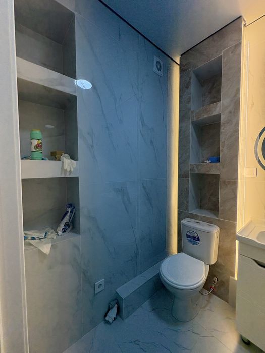 Сдам 2 комнутную квартиру