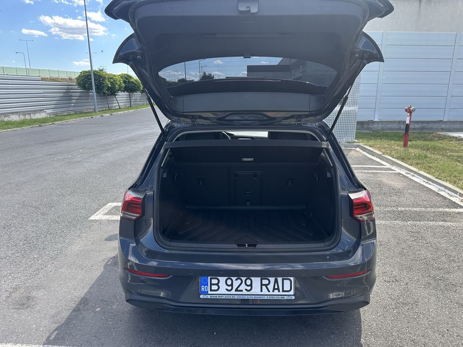 Volkswagen Golf 1.5 eTSI