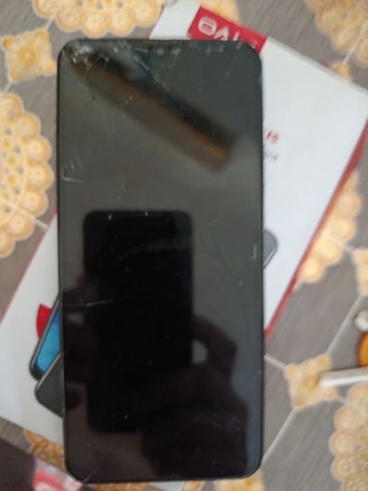 Телефон OALE сотилади