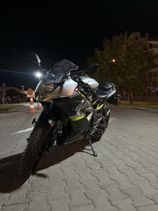 Kawasaki Ninja 125 | 2019 | 29000 km | Ideala pentru A1