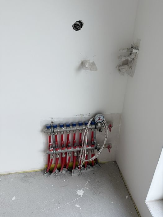 Дава се под наем Четиристаен апартамент в Асеновград - 160 кв.м за 1500 € - Снимка #14