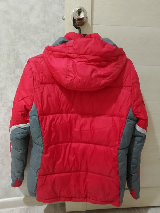 Куртка спортивная