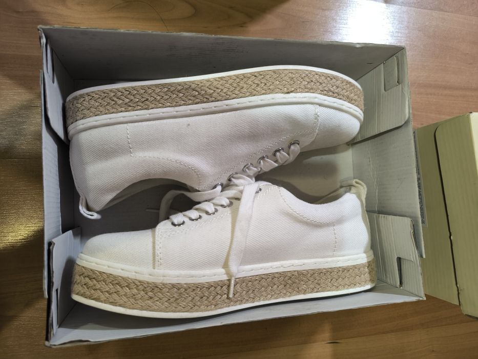 Женские кеды no name