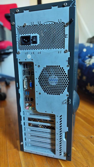 Супер евтин геймърски компютър