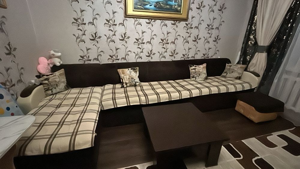 Угловой диван 420см