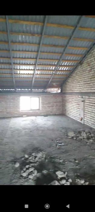 116m2 Kvartira sotiladi. 8/8 Tuzel