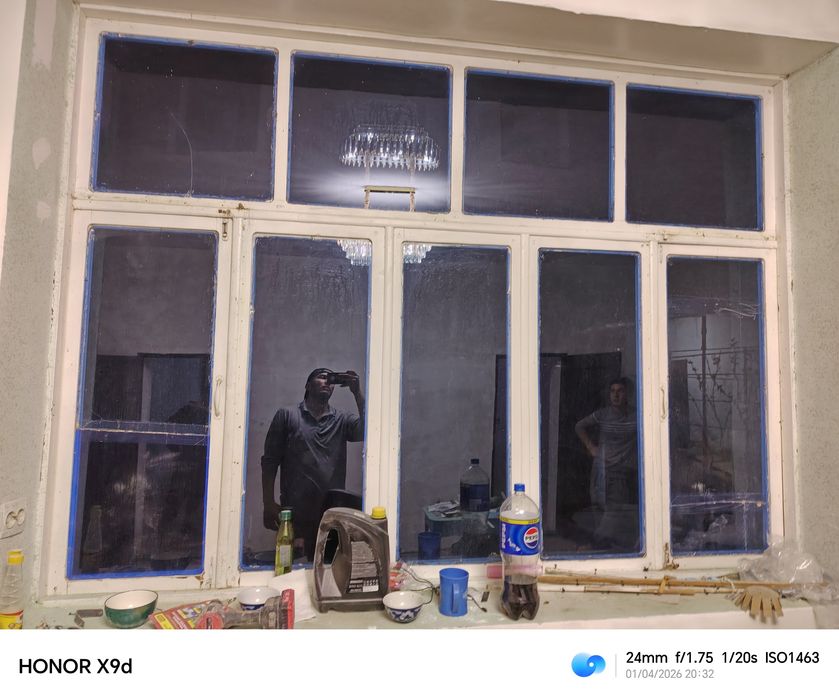 Deraza va shkaf sotiladi