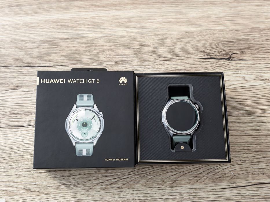 НОВ !!! Huawei Watch 6 смарт часовник