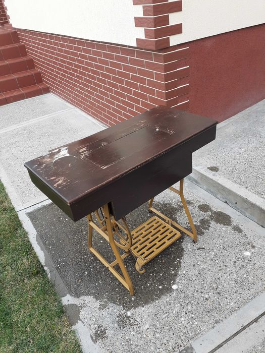 Masina de cusut Ileana