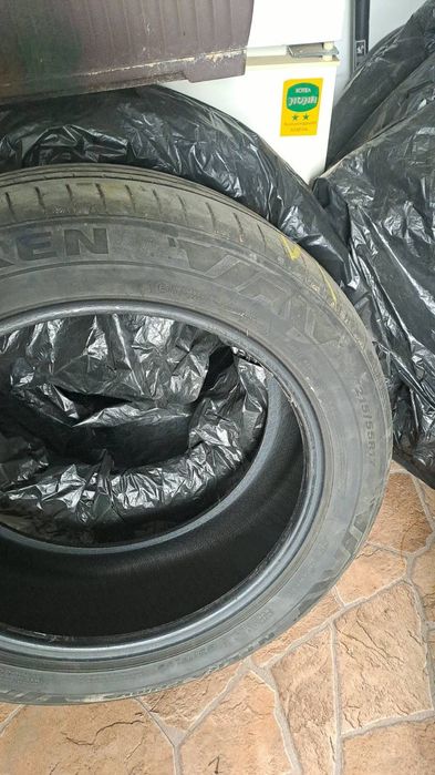 Гуми Нексен 215/55/17