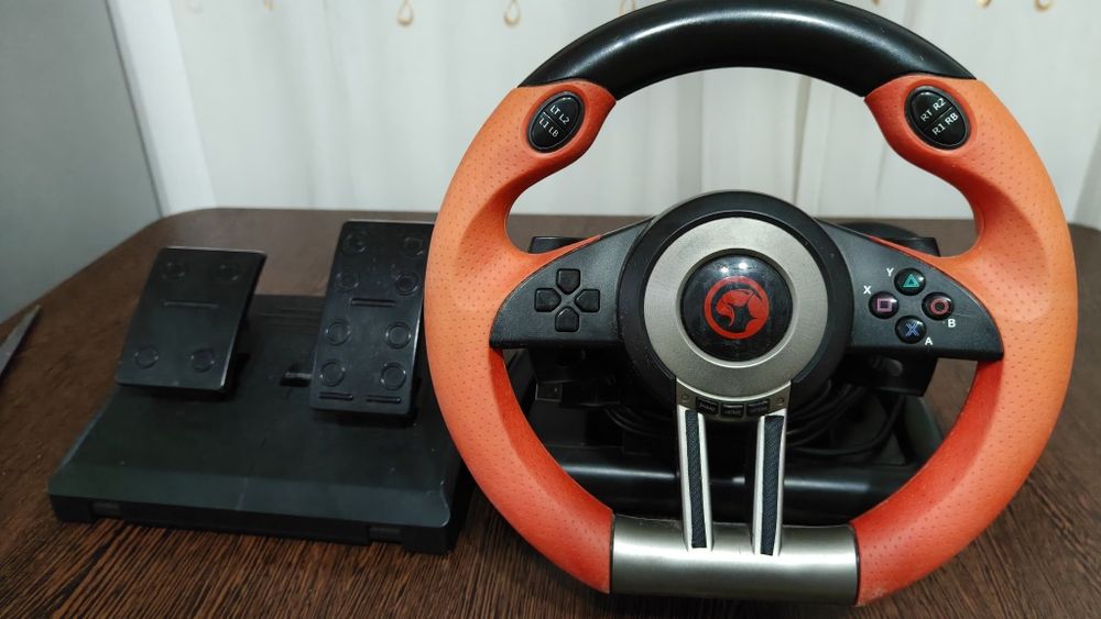 Xbox One X in stare perfecta folosit doar 1 an