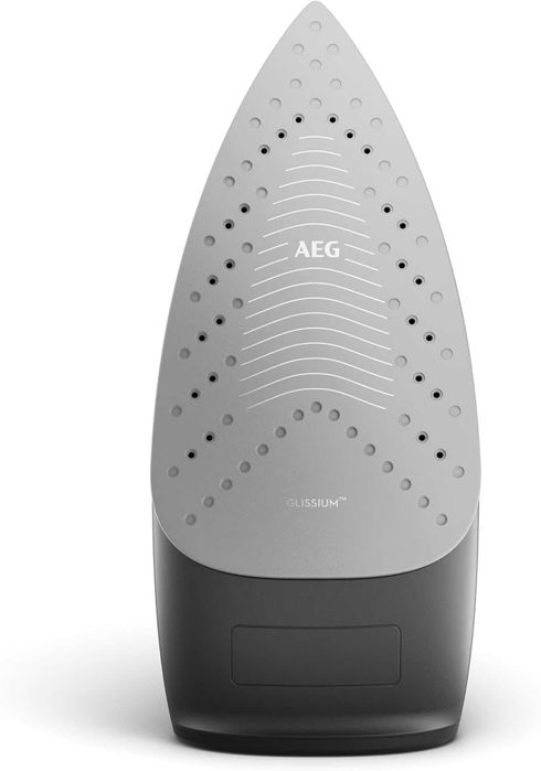 Парна ютия AEG Gentle 5000, 2400 W, 110g парен удар, 250 ml, керамична гладеща плоча