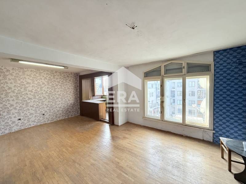 Продава се Двустаен апартамент в Варна, Зимно кино Тракия - 64 кв.м за 1969 €/кв.м - Снимка #3
