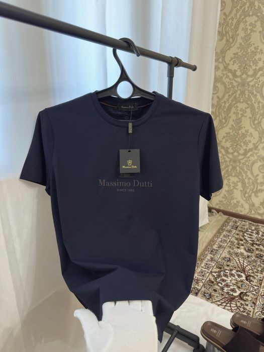 Футболки Atelier Difalco и Massimo Dutty