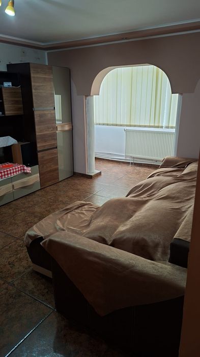 Apartment 2 camere mobilat aleea revolutiei Roman