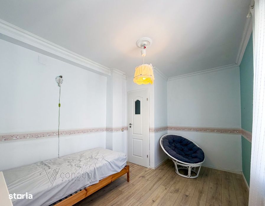 Duplex 4 cam 170 mpc +22 mp terasa | loc parcare | Zona 13 Septembrie