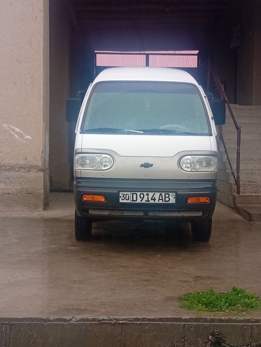 Damas 2 2009 yaxshi holatda