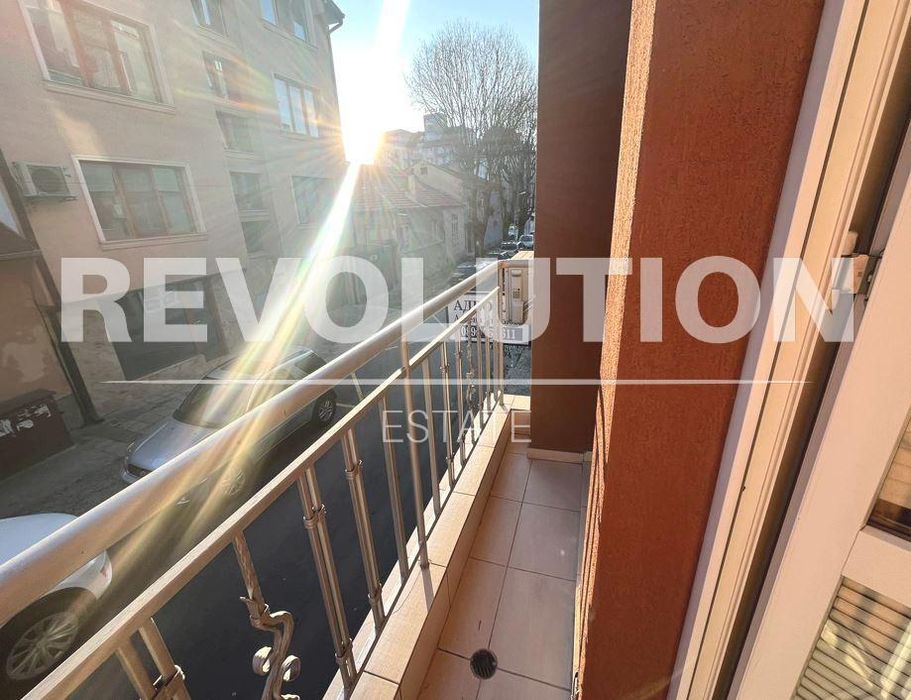 Дава се под наем Двустаен апартамент в Варна, Зимно кино Тракия - 55 кв.м за 400 € - Снимка #4