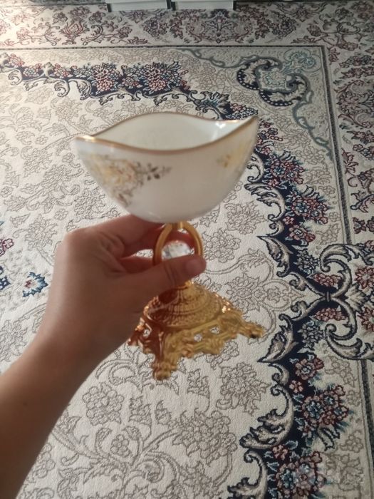 Yakomoz orginal 12 talik bagema xolati yangi ishlatilmagan.