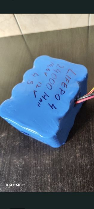 Bateriei litiu ion 4 s.