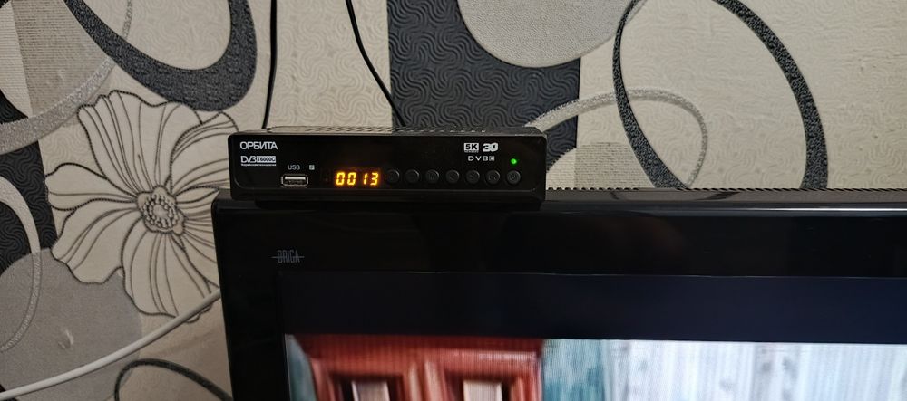 Продам телевизор
