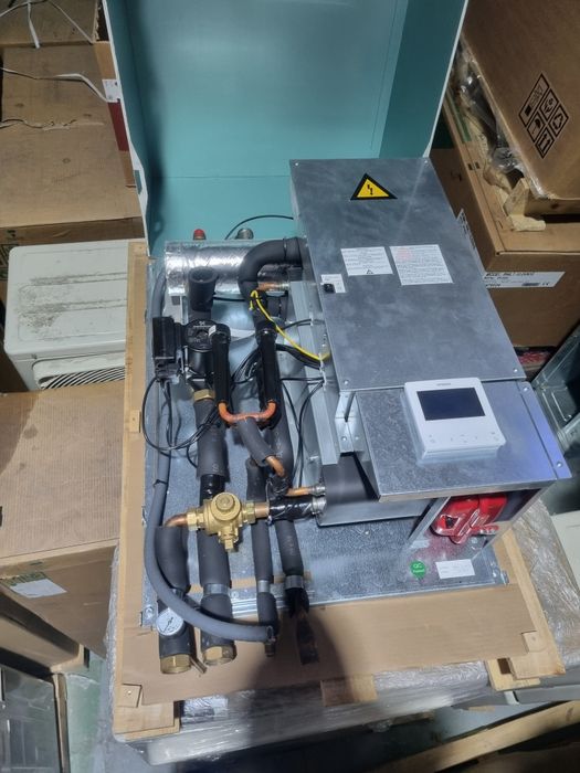 Pompa de caldura -hitachi 24 kw