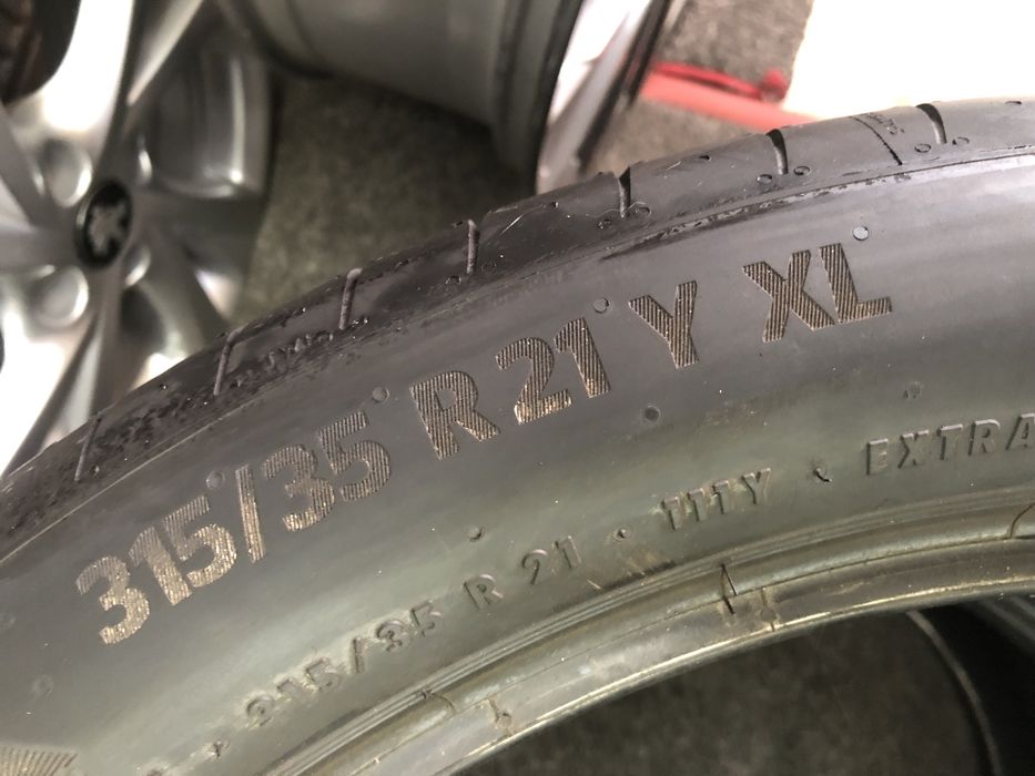 Гуми  275/40/21    315/35/21 Continental Нови