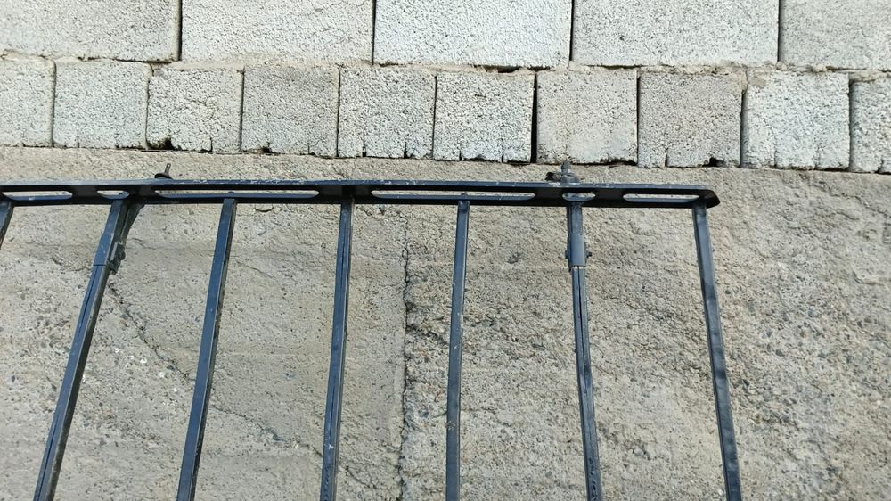 Багажник машинаға