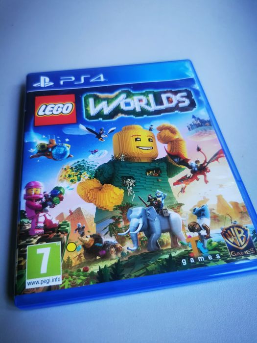 LEGO Worlds PS4 disc