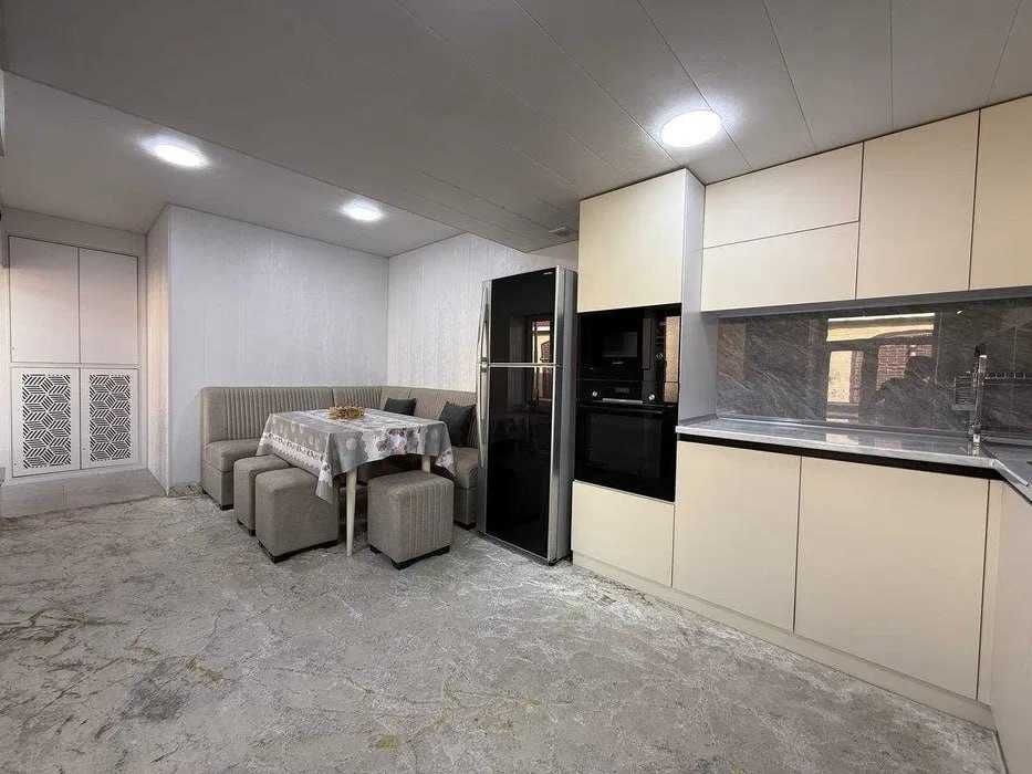 Шахристан 5 соток Ориентир 63 школа Количество комнат  11