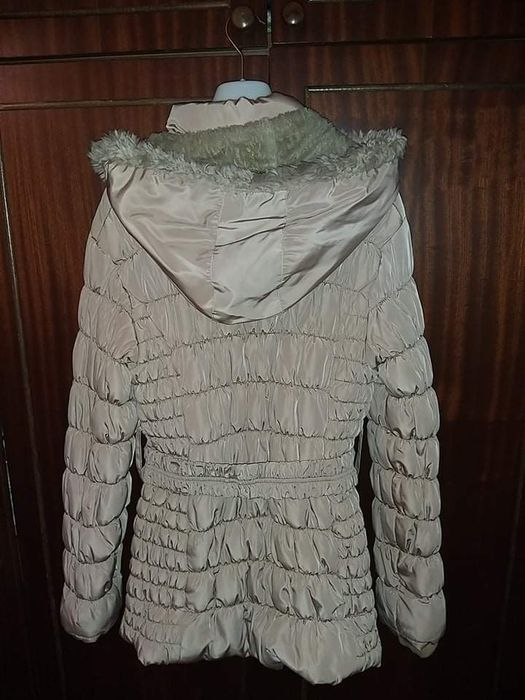 Дамско     дебело    яке