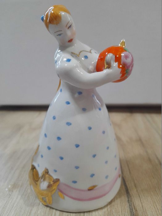 фарфоровые статуэтки