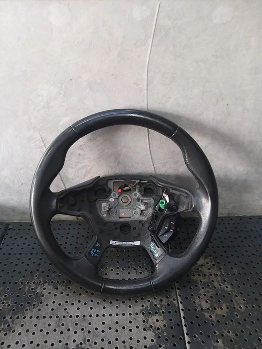 Volan piele in 4 spite cu comenzi ford focus 3 am513600ce