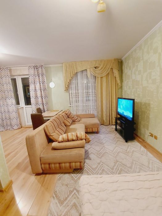 левом берегу В 15 мин от Байтерека