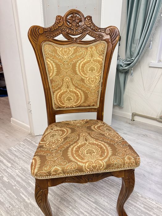 Стулья для гостиной 18шт