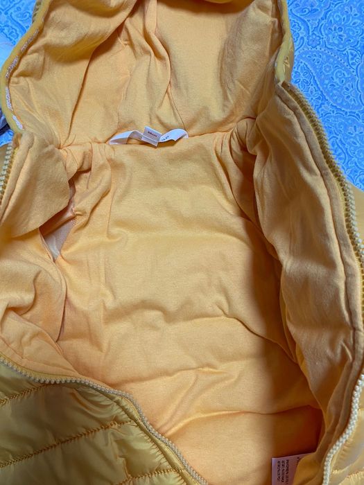 Продам комбинезоны детские