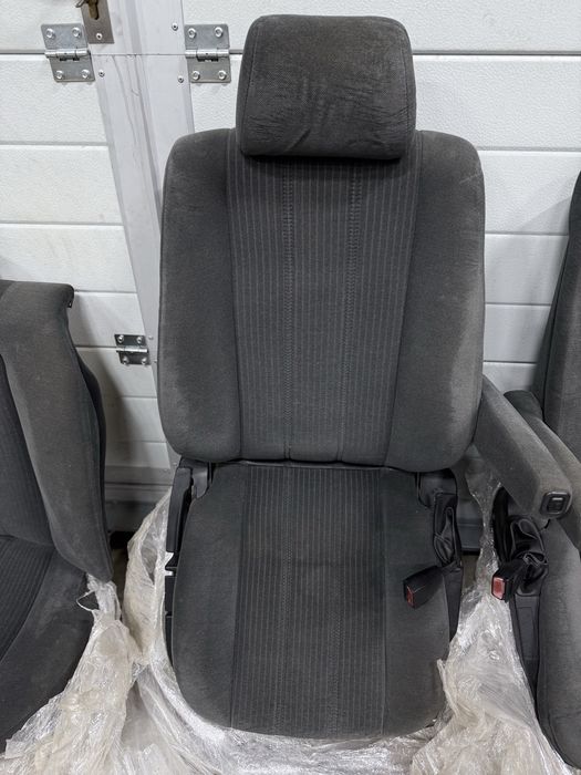 Велюровые сиденья на бмв е34