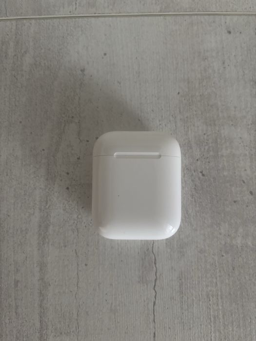 Наушники Airpods